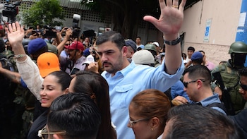 Detienen al alcalde de Guayaquil,