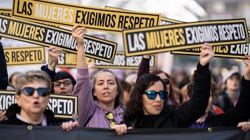 Podemos cesa a un asesor municipal en Elda tras acusaciones de supuestas actitudes machistas