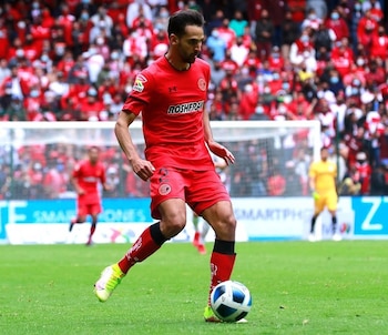 La carrera del futbolista lo