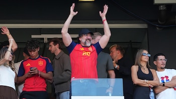 De Javier Bardem a Plácido Domingo y María Valverde: estos son todos los famosos que han acompañado a España en la final del Mundial