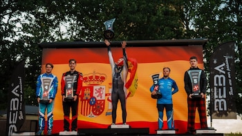 El español Jon del Valle, pentacampeón del mundo de karting