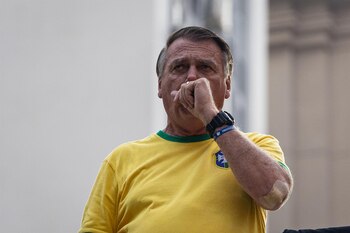 Imagen ZFBQKZ23C5DRFOTUX42LX53LHA