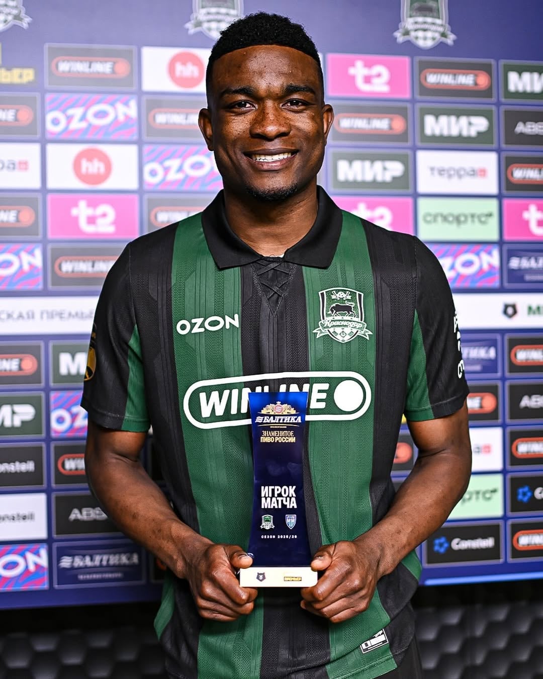 Jhon Córdoba es el futbolista colombiano que milita en el Krasnodar y ha sido elegido como el mejor jugador del partido en algunos encuentros - crédito FC Krasnodar