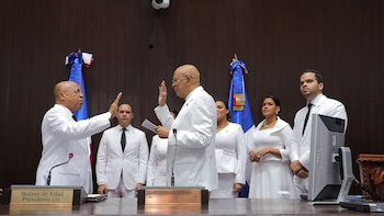 El diputado Alfredo Pacheco es ratificado por unanimidad al frente de la Cámara de Diputados de República Dominicana