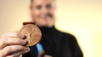 georgina bardach portada