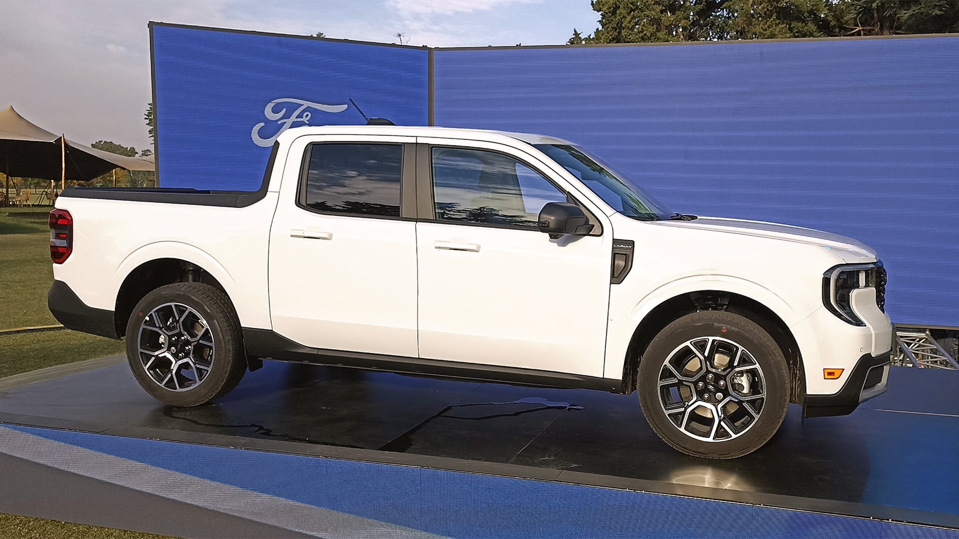 La Ford Maverick híbridas es el vehículo utilitario más vendido con esta tecnología