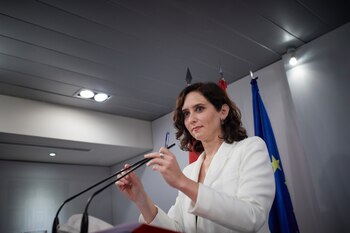 La presidenta de la Comunidad