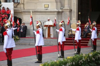 El Pontífice durante su discurso a las autoridades en Lima. (Facebook: Papa Francisco en el Perú)