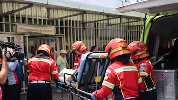 Tres fallecidos en ataques armados y heridos en un hospital de Guatemala