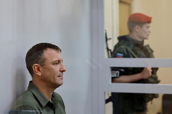 El mayor general Ivan Popov,