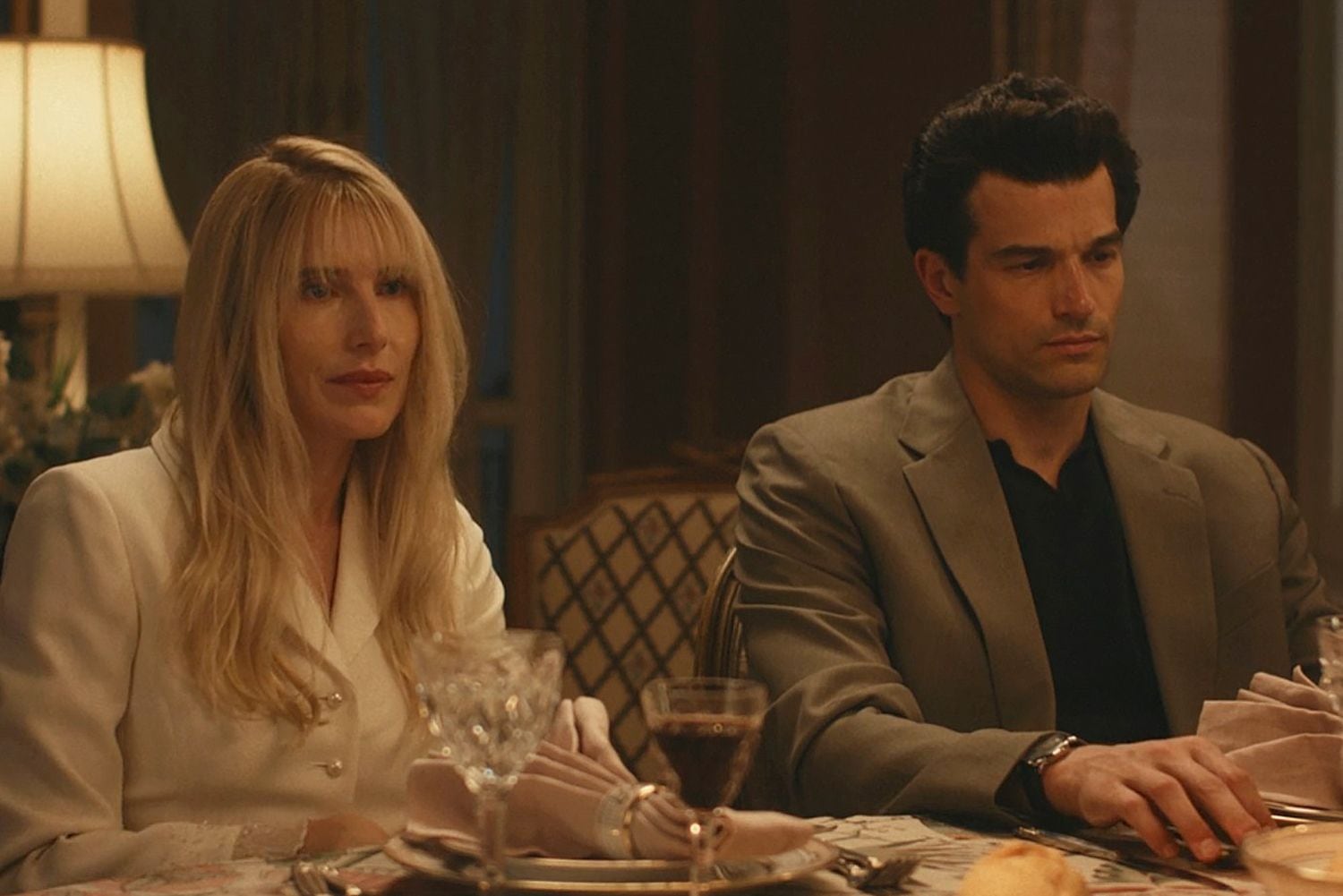 Daryl Hannah aseguró que el personaje mostrado en la serie está lejos de la realidad (Captura de video)