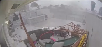 El Servicio Nacional de Meteorología mantuvo la vigilancia de inundaciones para Miami-Dade, Broward y Palm Beach hasta la noche del miércoles (Captura Telemundo Miami)