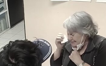 La mujer dijo no tener