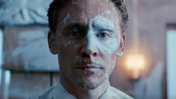 Tom Hiddleston se expuso a
