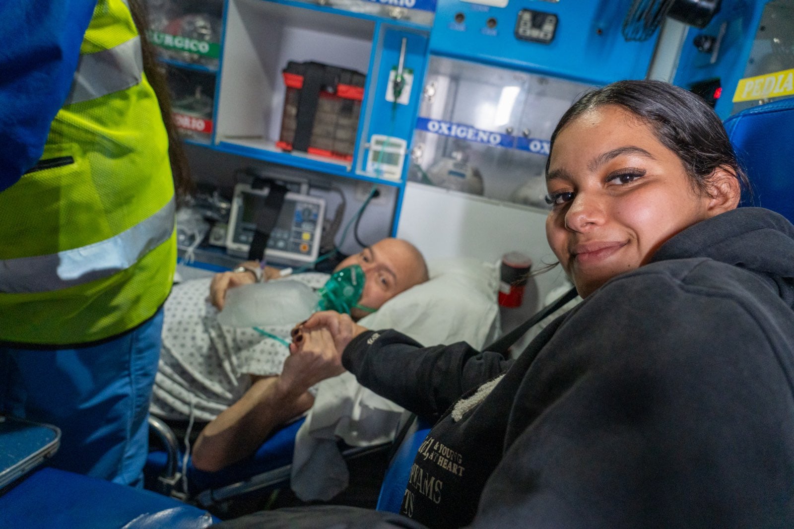 Karen Camargo, hija del exmilitar, agradeció al Gobierno nacional las gestiones que hicieron posible el traslado del exoficial desde Estados Unidos hasta el Hospital Militar Central - crédito Cancilleria