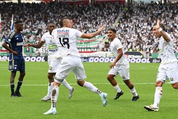 El duelo entre blancos y