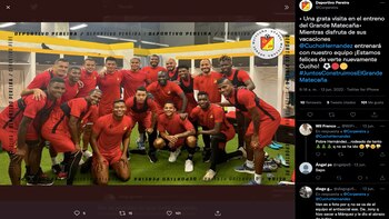 Cucho Hernández entrenando con Deportivo