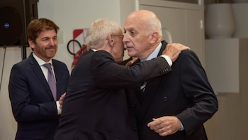 Cuneo Libarona saluda al procurador