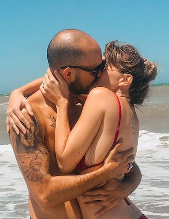 Una pareja apasionada. Abel Pintos