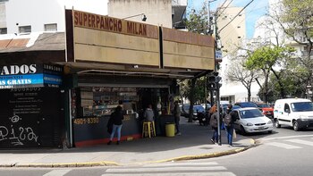 La esquina de Rojas y