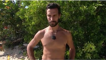 El equipo médico de ‘Supervivientes’ considera que Jaime Astrain puede continuar pese a su lesión de rodilla