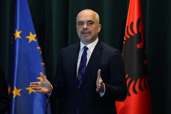 El primer ministro albanés Edi