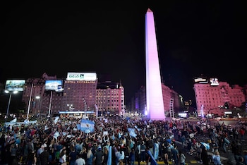 Los amantes de la libertad, pretenden constituirse en una reserva moral salvadora, pero su voluntad va siendo minada lentamente, fruto de la aplastante mayoría de los defensores de la supremacía de los derechos de la sociedad por sobre la de los individuos (AP)
