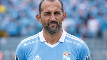 Se conoció que Hernán Barcos fichará por Sporting Cristal pese a negativa de los jugadores