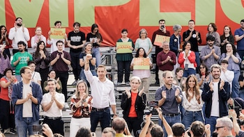 Frente Amplio y Sumar, diferencias y similitudes a la hora de gestar una gran coalición de izquierdas