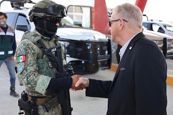 El embajador Ronald Johnson reconoció a las autoridades mexicanas por "enfrentar con valentía y profesionalismo a las organizaciones criminales", el pasado 22 de febrero. (Crédito: X | @USAmbMex)
