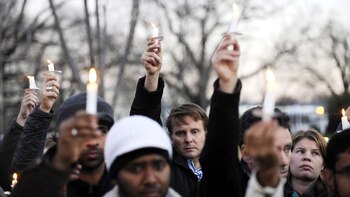 Familiares y amigos de víctimas