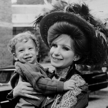 Mientras la relación de Barbra