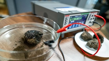 Investigadores prueban si nódulos polimetálicos