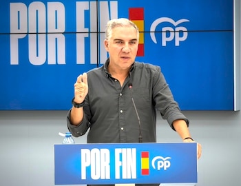 17/10/2026 El vicesecretario de Política Autonómica, Municipal y Análisis Electoral del PP, Elías Bendodo, interviene tras una reunión con el equipo de campaña electoral de su partido en Málaga de cara al 29N.
POLITICA
PP