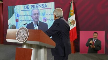 El presidente López Obrador presentó
