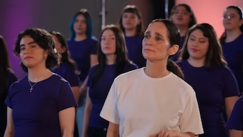Julieta Venegas responde a críticas por canción feminista del Mundial 2026: “Me gustó inspirar a niñas”
