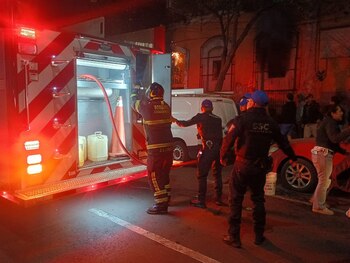 El incendio habría iniciado por