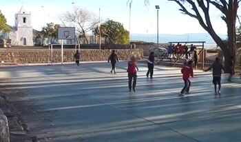 "Me dedico a distribuir juego,