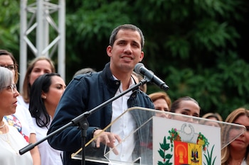 En la imagen, el líder