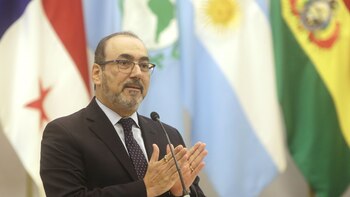 Parlamentarios latinoamericanos dialogan en Panamá