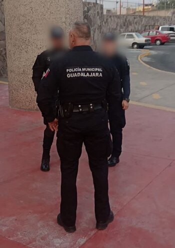 Imagen de los dos policías