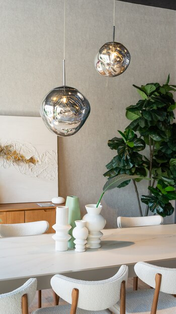 Formas redondeadas y materiales orgánicos