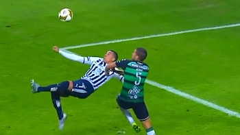 El argentino Funes Mori anotó uno de los mejores goles del torneo con los Rayados de Monterrey (Foto: Archivo)