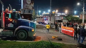 Bloqueo en la vía entre