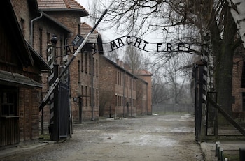 La puerta "Arbeit macht frei"