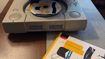 PlayStation - PS1 - consola - reproductor de música - audio - tecnología - 16 de agosto