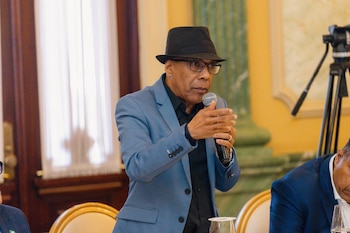 La licitación para la remodelación y techado del Teatro Agua y Luz en el Centro de los Héroes ya fue autorizada e iniciará formalmente en los próximos días. (Foto cortesía Presidencia República Dominicana)