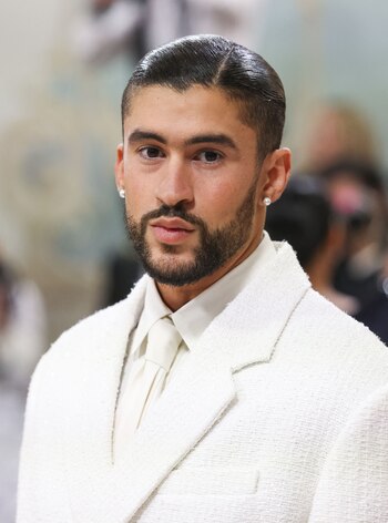 El cantante tiene una relación