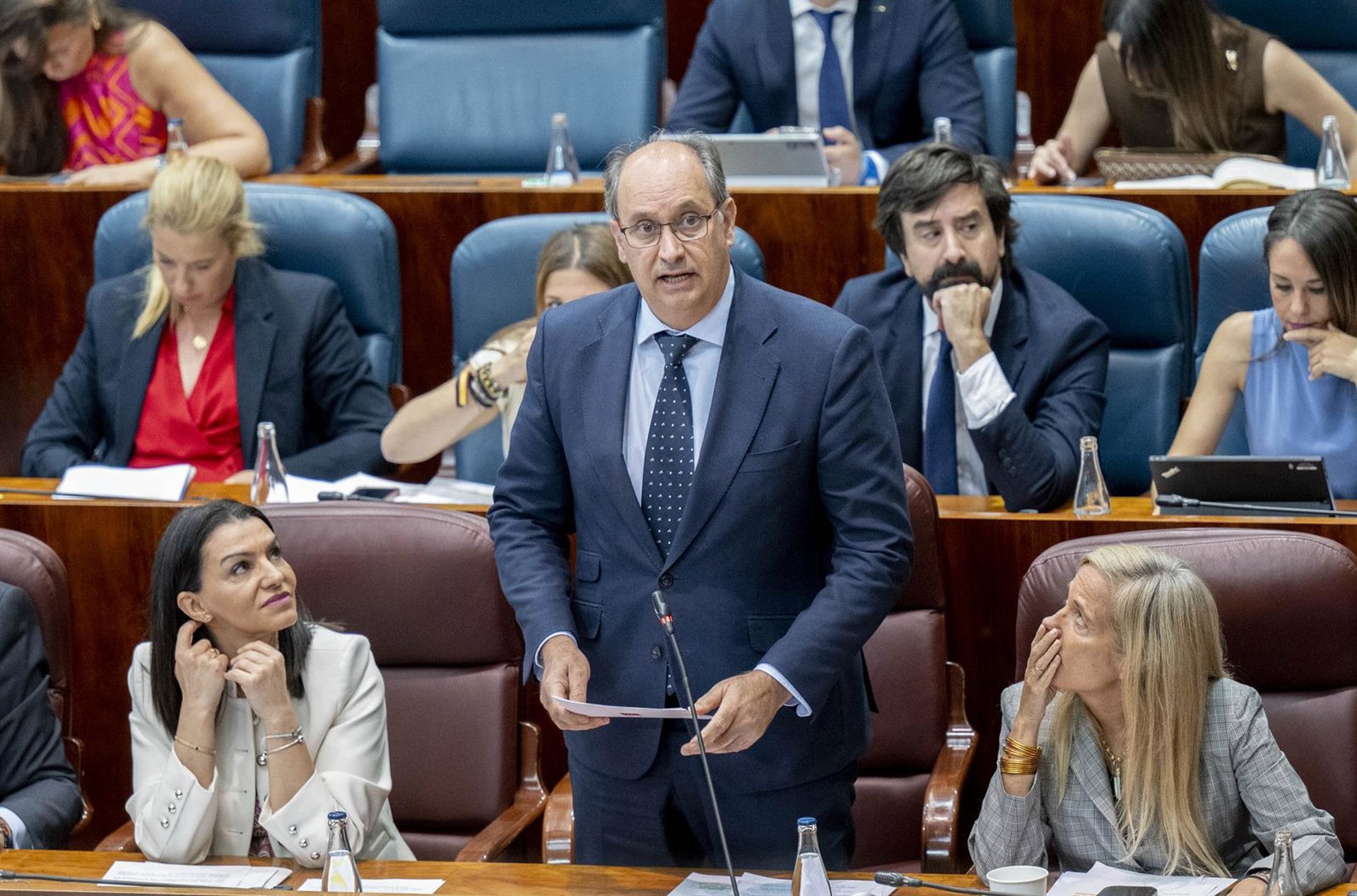 11/06/2026 El consejero de Digitalización, Miguel López-Valverde Argüeso, durante un pleno de la Asamblea de Madrid, a 11 de junio de 2026, en Madrid (España). La Asamblea de Madrid aprueba la reforma del Reglamento de la Cámara para introducir la huella legislativa y la trazabilidad normativa, en una sesión que aún recoge el eco de la reciente visita del Papa León XIV a la región.POLITICA Alberto Ortega - Europa Press