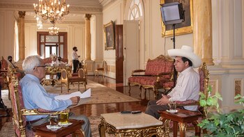 Hildebrant tras entrevistar a Castillo: